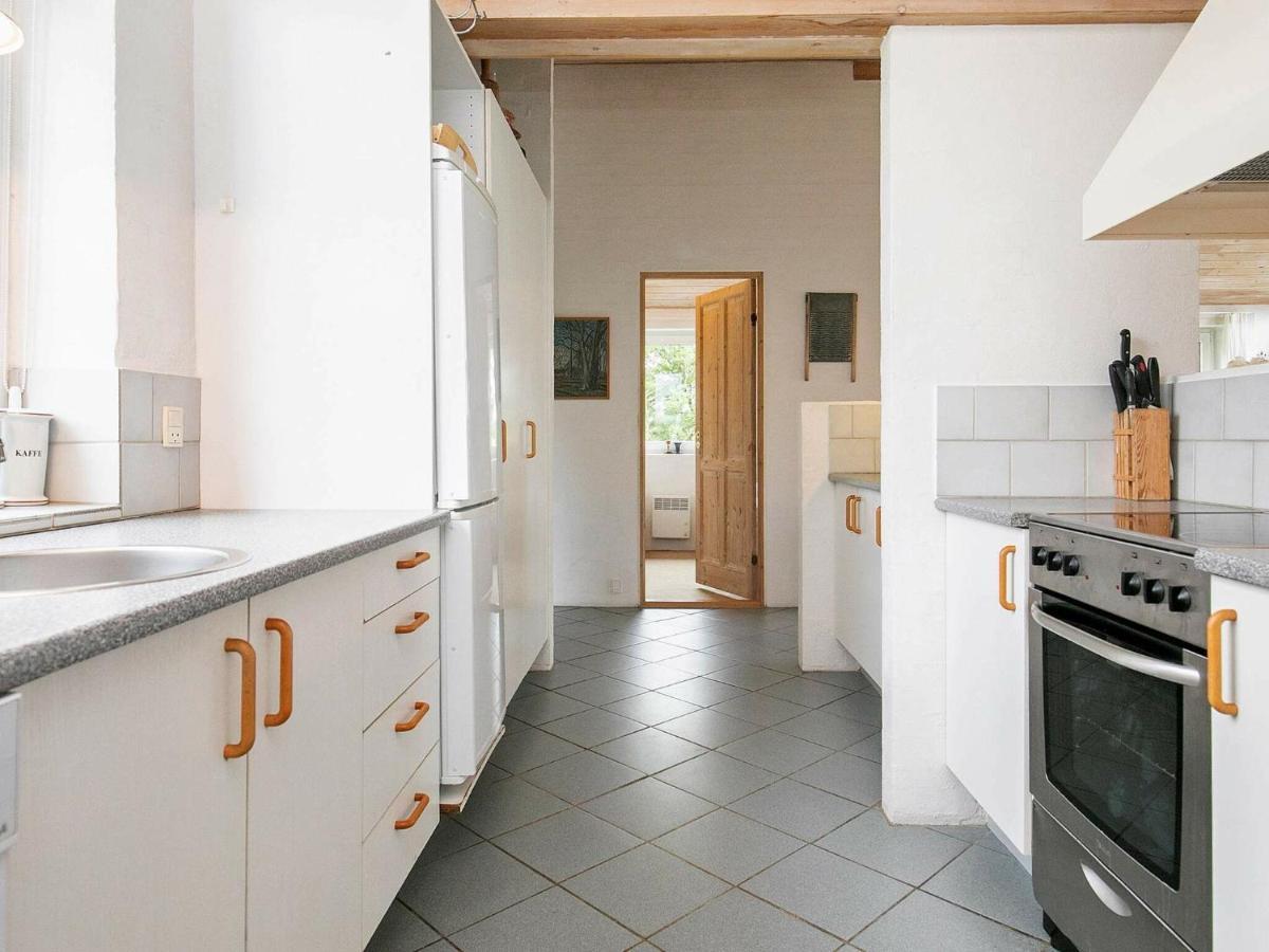 8 Person Holiday Home In Hj Rring Лёнструп Экстерьер фото